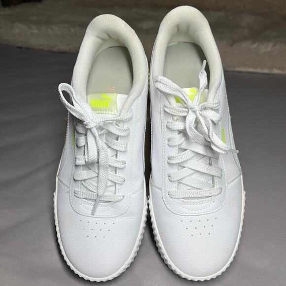 PUMA Carina Sneaker Womens Sz 10 Retro Style Old School Classic Clean Look EUC - Picture 12 of 15